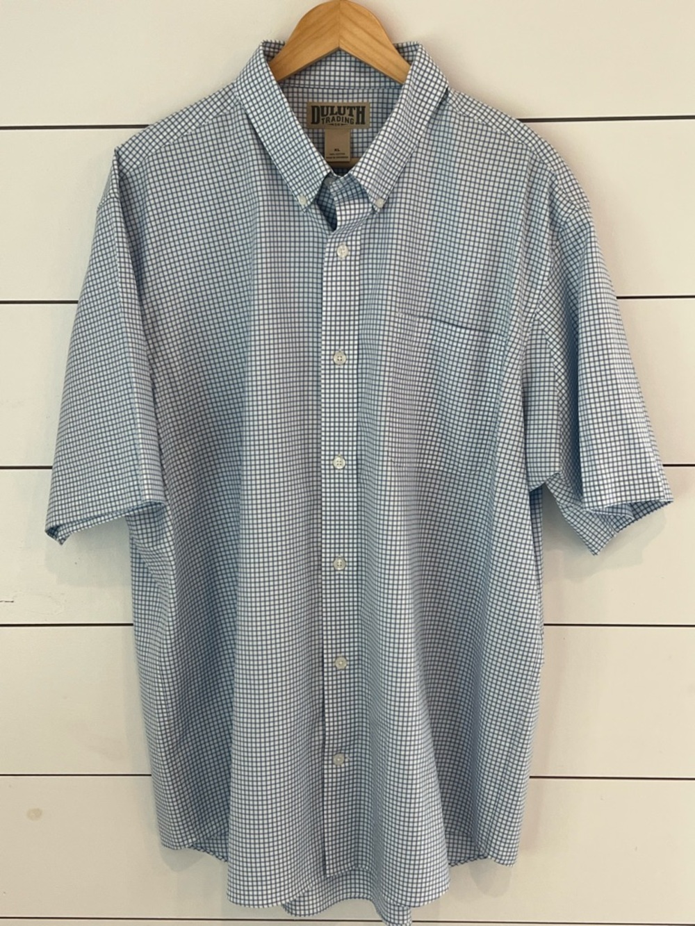 Duluth Trading Co Blue White Gingham Short-Sleeve Button-Down Shirt